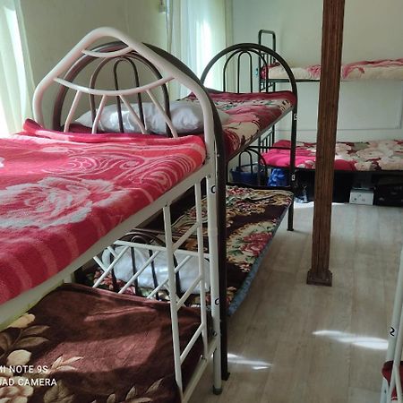 Hostel "Ormanova" Алма Ата Екстериор снимка