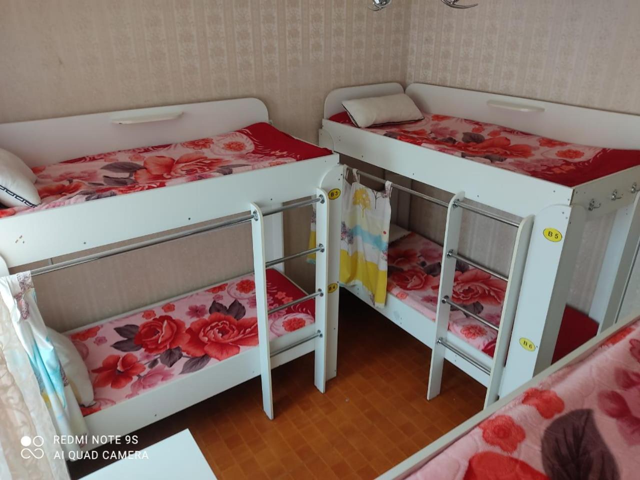 Hostel "Ormanova" Алма Ата Екстериор снимка