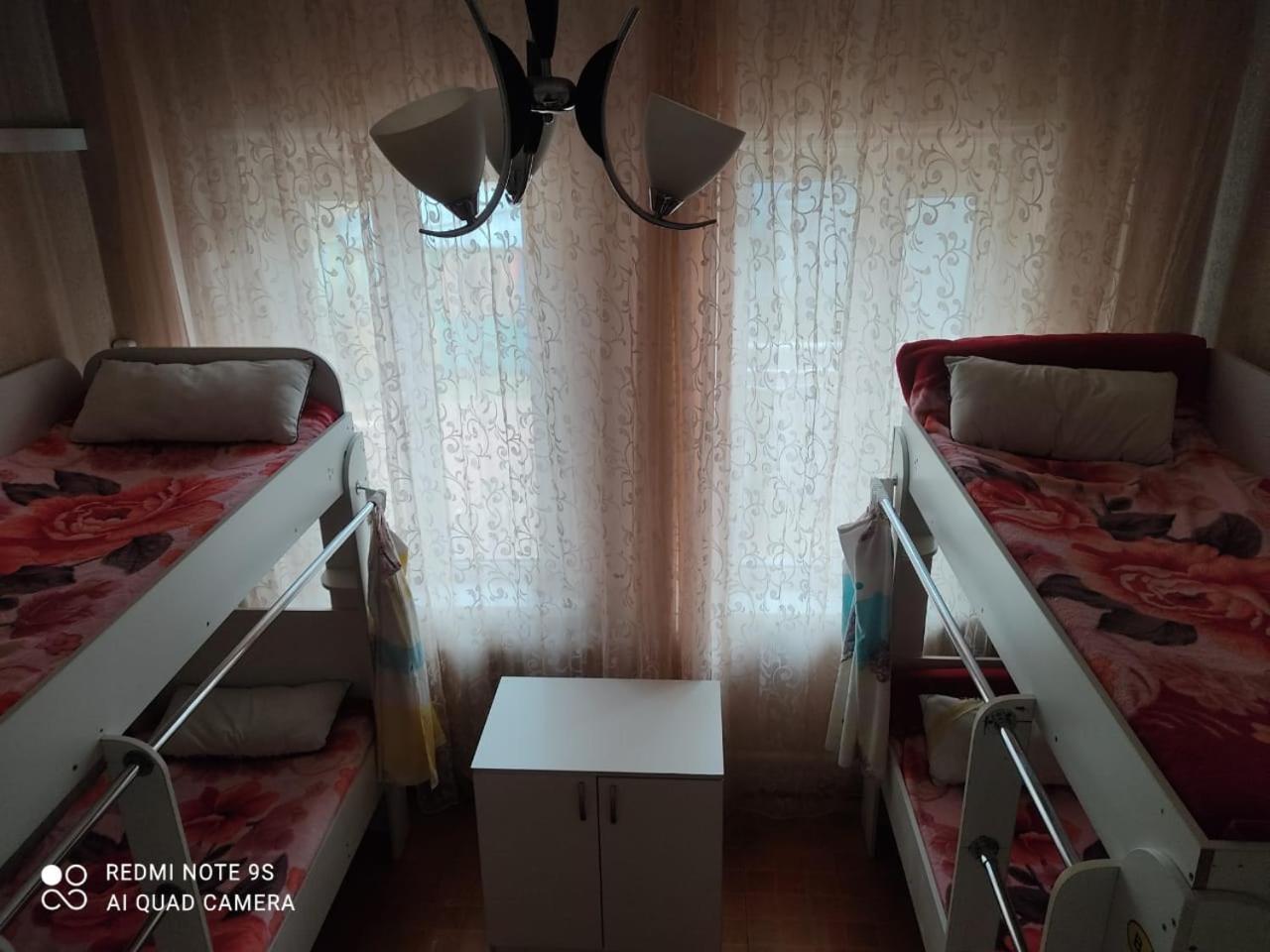 Hostel "Ormanova" Алма Ата Екстериор снимка